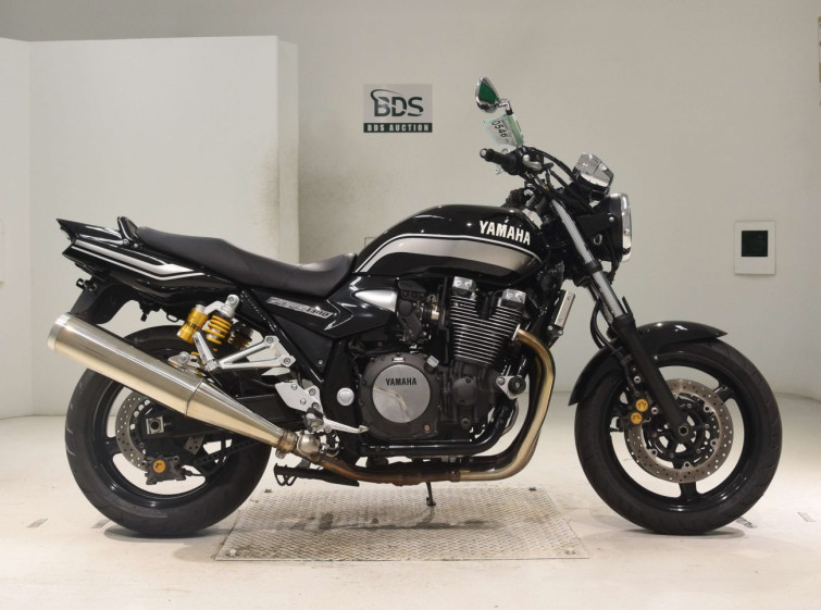 Мотоцикл Yamaha XJR1300 з пробігом 18190 km