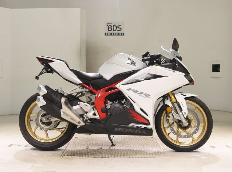 Мотоцикл Honda CBR250RRA с пробегом 132 km