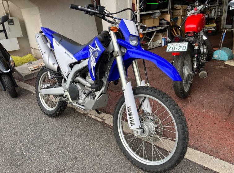 Мотоцикл Yamaha WR250R з пробігом 17469 km