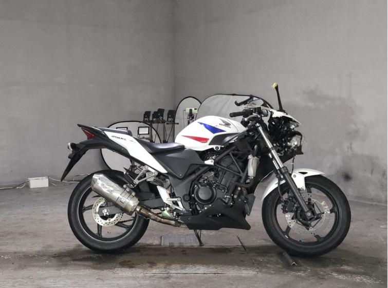 Мотоцикл Honda CBR250R с пробегом 36300 km
