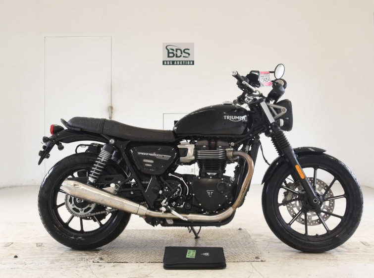 Мотоцикл Triumph SPEED TWIN з пробігом 13235 km