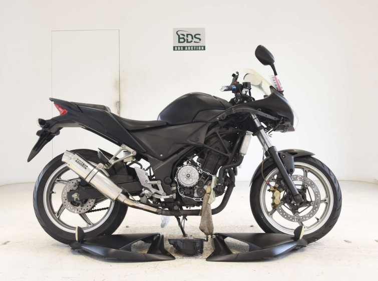 Мотоцикл Honda CBR250R с пробегом 22390 km