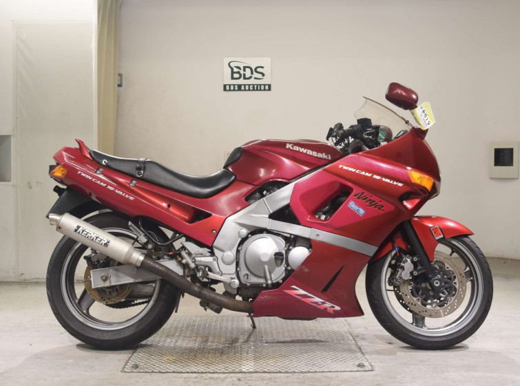 Мотоцикл Kawasaki ZZ-R400 с пробегом 20238 km