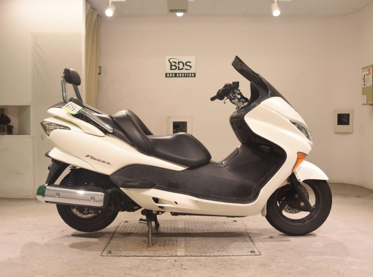 Мотоцикл Honda FORZA Z з пробігом 37135 km