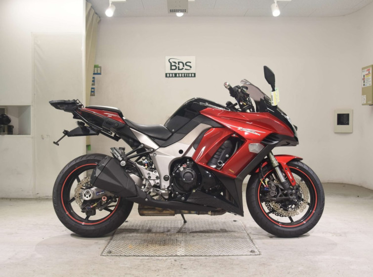 Мотоцикл Kawasaki Z1000SXA з пробігом 82538 km