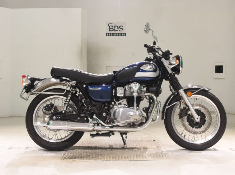 Мотоцикл Kawasaki W800 с пробегом 6894 km