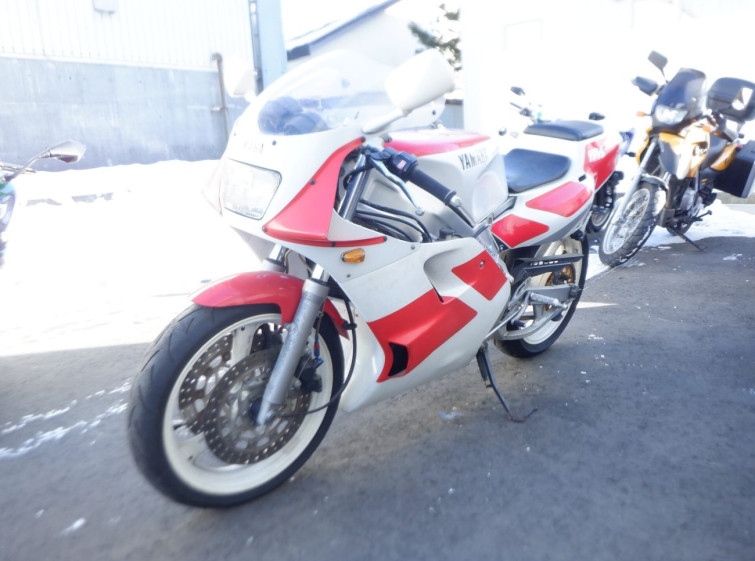 Мотоцикл Yamaha TZR250 з пробігом 19425 km