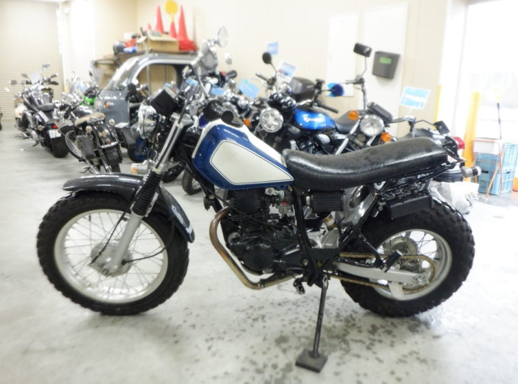 Мотоцикл Yamaha TW200 з пробігом 3597 km
