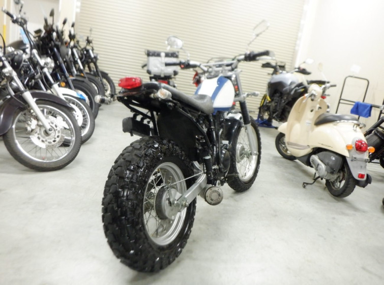 Мотоцикл Yamaha TW200 з пробігом 3597 km