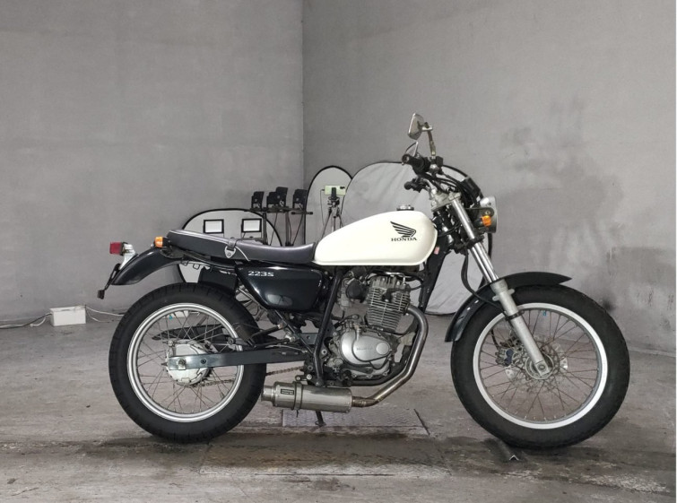 Мотоцикл Honda CB223S с пробегом 42006 km