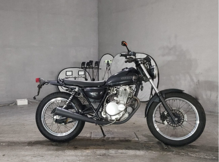 Мотоцикл Suzuki GLASSTRACKER BIG BOY с пробегом 14041 km