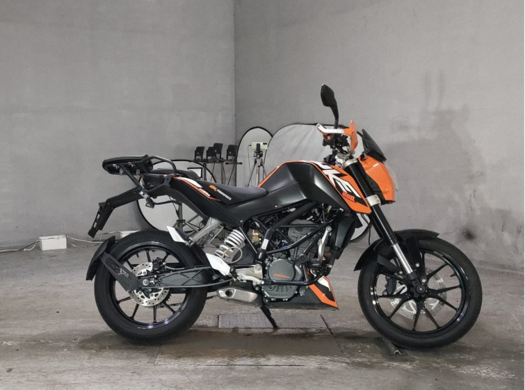 Мотоцикл KTM 200 DUKE с пробегом 19149 km