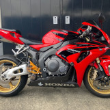 Мотоцикл Honda CBR1000RR з пробігом 46679 km