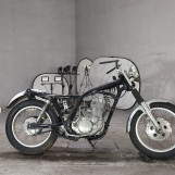 Мотоцикл Yamaha SR400
