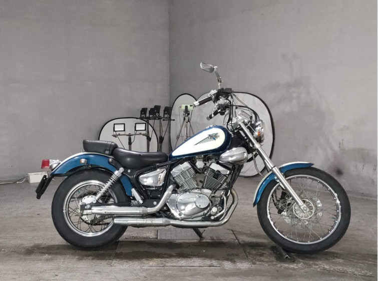 Мотоцикл Yamaha VIRAGO XV250 TRIKE з пробігом 18038 km