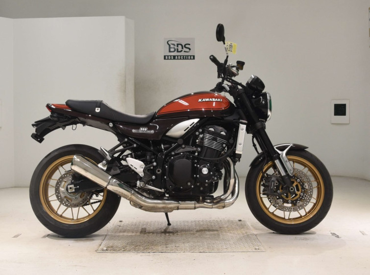 Мотоцикл Kawasaki Z900RS з пробігом 5876 km