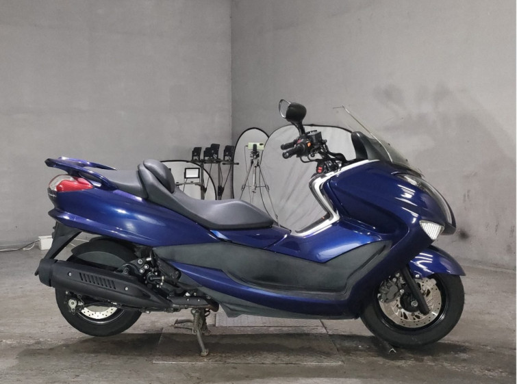 Мотоцикл Yamaha MAJESTY 250 з пробігом 28749 km