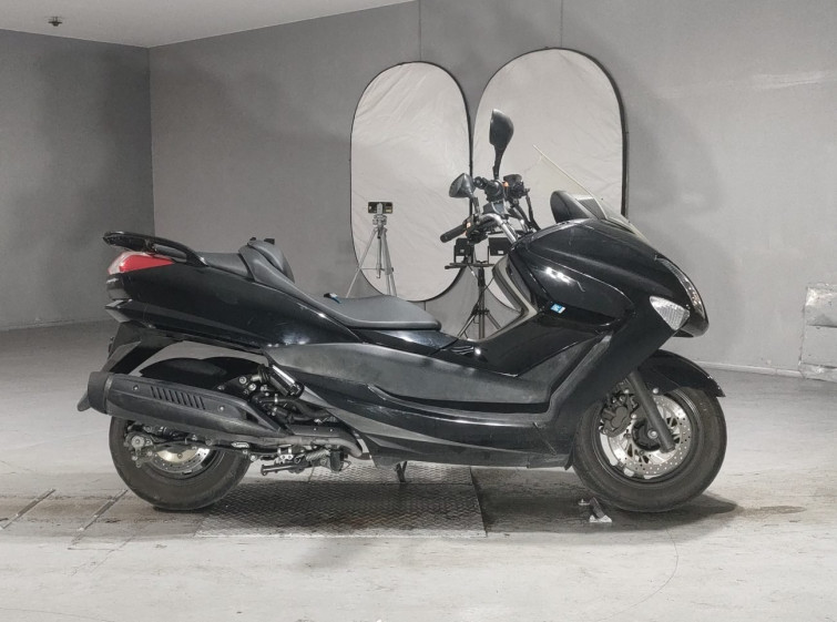 Мотоцикл Yamaha MAJESTY 250 с пробегом 20412 km