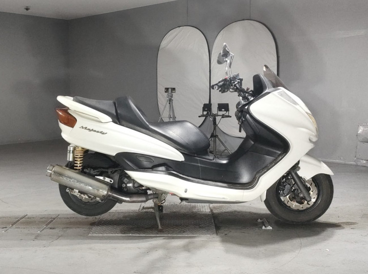 Мотоцикл Yamaha MAJESTY 250C з пробігом 84487 km