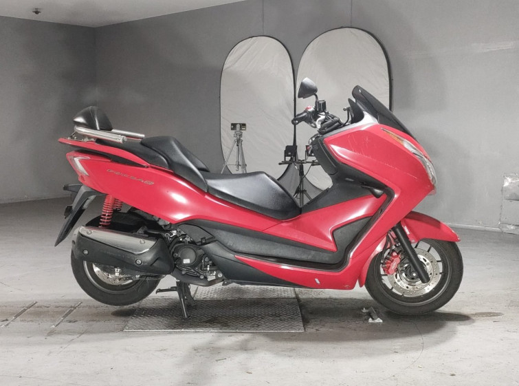 Мотоцикл Honda FORZASI с пробегом 10497 km