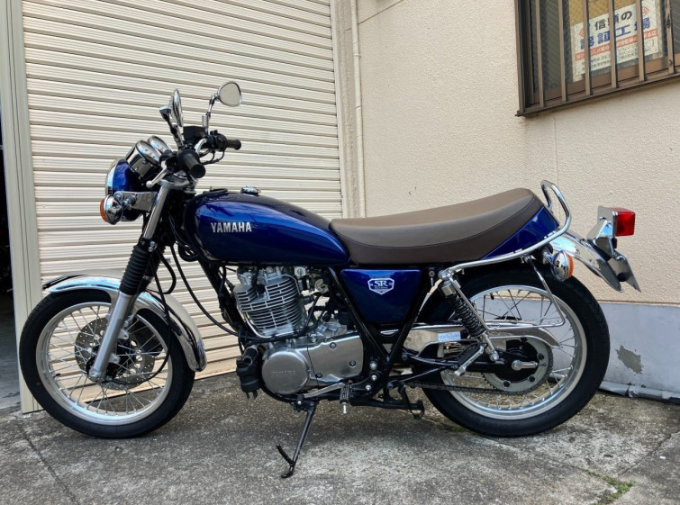 Мотоцикл Yamaha SR400 с пробегом 3428 km