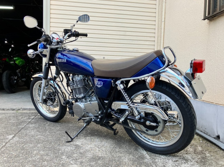 Мотоцикл Yamaha SR400 с пробегом 3428 km
