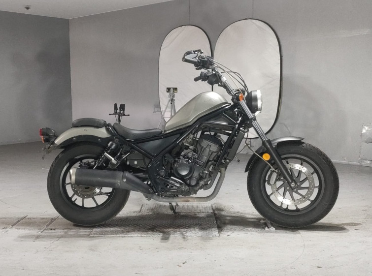 Мотоцикл Honda REBEL CMX250 з пробігом 18996 km