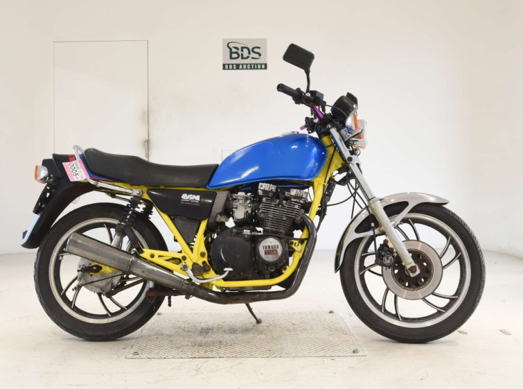 Мотоцикл Yamaha XJ550 з пробігом 52122 km