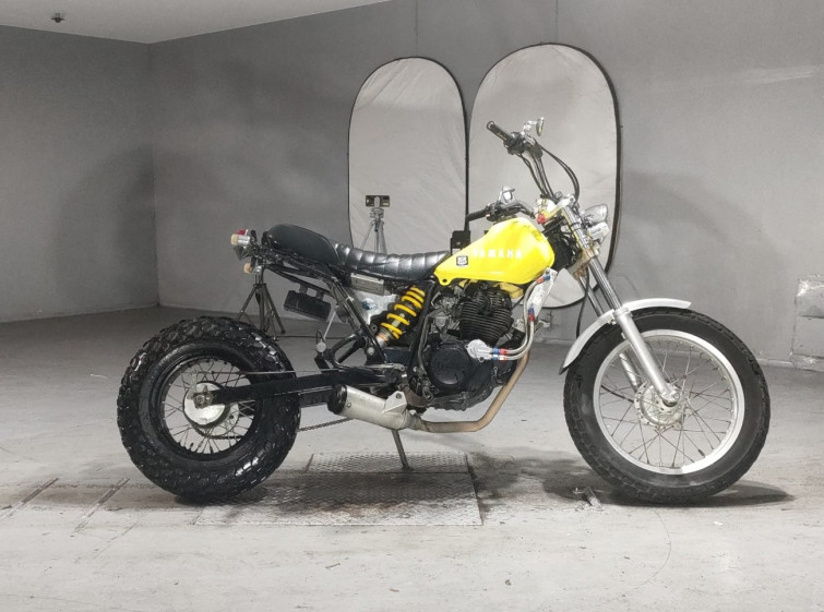Мотоцикл Yamaha TW200 с пробегом 25184 km