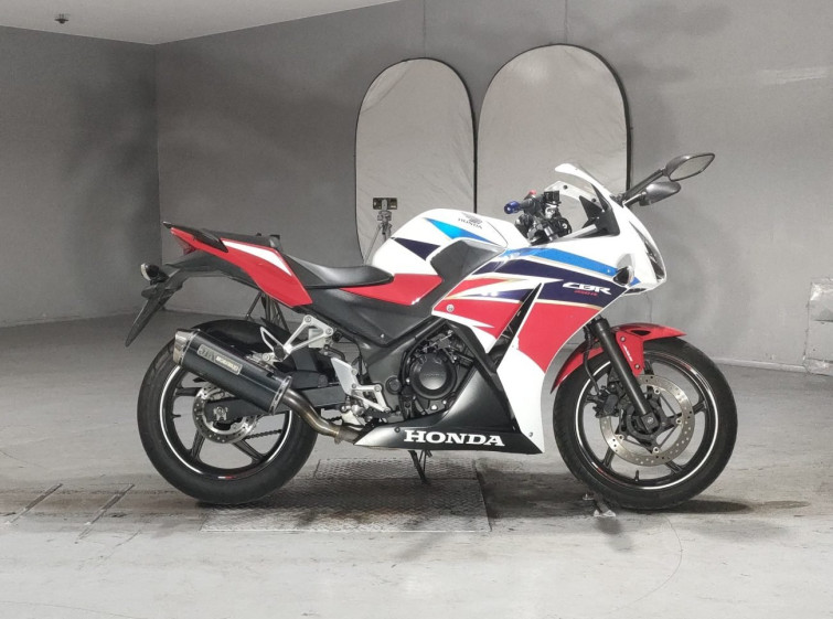 Мотоцикл Honda CBR250R с пробегом 56804 km