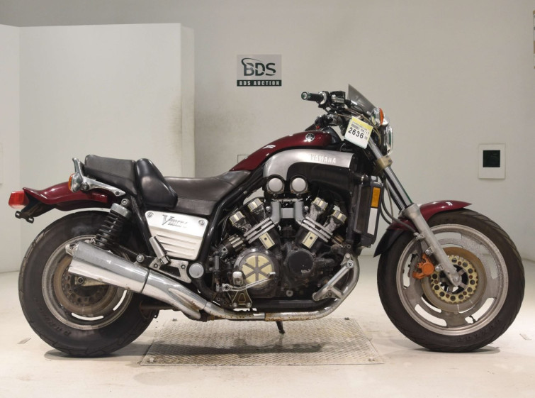 Мотоцикл Yamaha V-MAX1200 с пробегом 37864 m