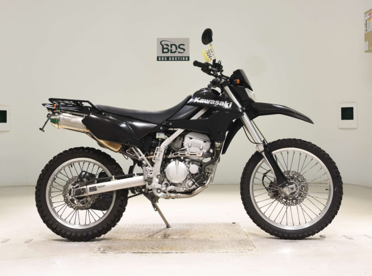Мотоцикл Kawasaki KLX250 з пробігом 18797 km