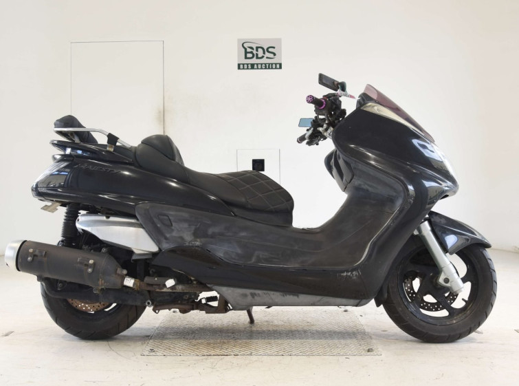 Мотоцикл Yamaha MAJESTY 250