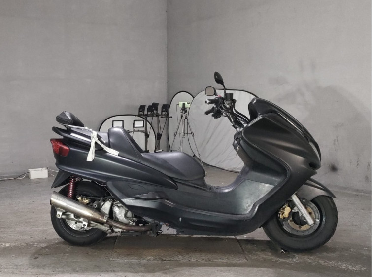 Мотоцикл Yamaha MAJESTY 250C з пробігом 35237 km