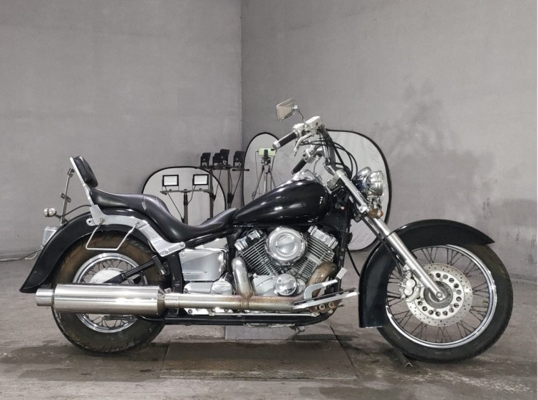Мотоцикл Yamaha DRAGSTAR XVS400 CLASSIC з пробігом 14931 km
