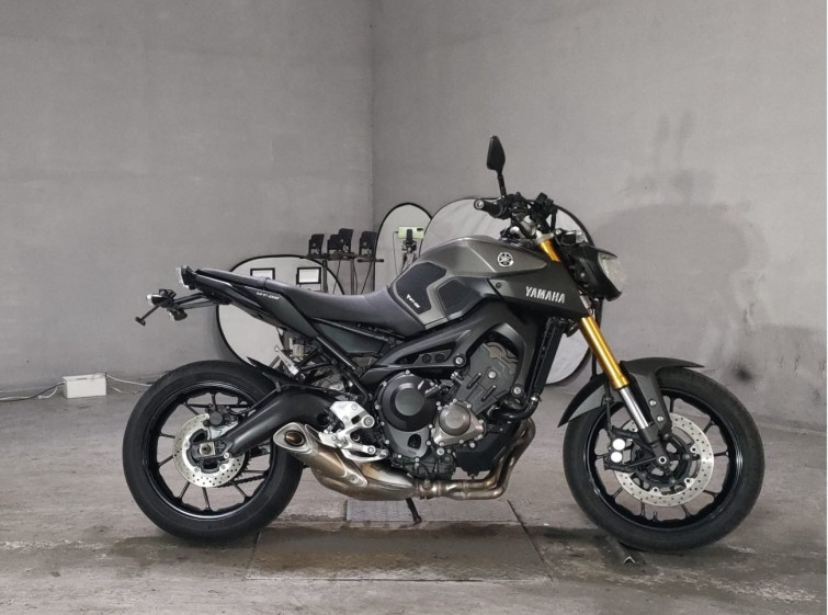 Мотоцикл Yamaha MT-09 с пробегом 33796 km