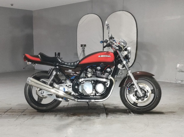 Мотоцикл Kawasaki ZEPHYR750 з пробігом 12811 km