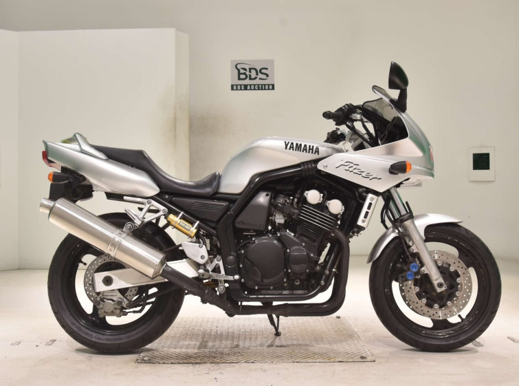 Мотоцикл Yamaha FZS600 FAZER с пробегом 36285 m