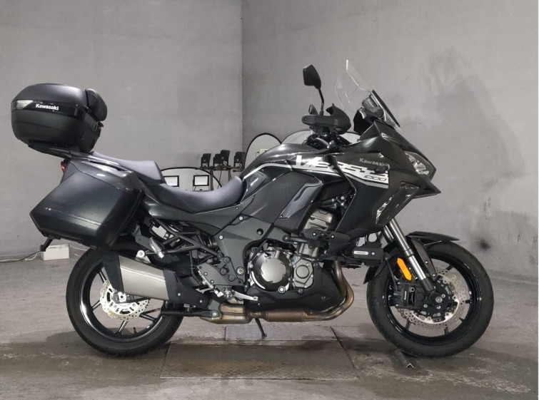 Мотоцикл Kawasaki VERSYS1000SE с пробегом 3000 km