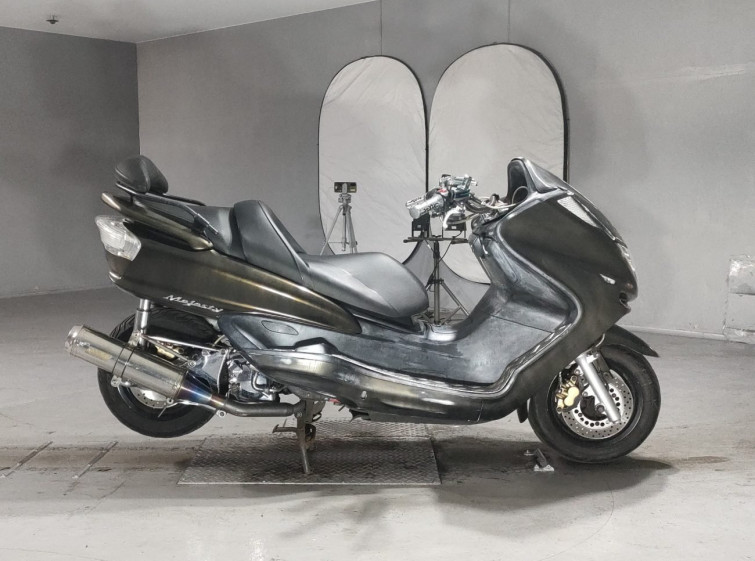 Мотоцикл Yamaha MAJESTY 250C з пробігом 27065 km