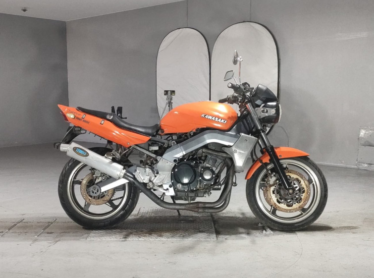 Мотоцикл Kawasaki XANTHUS ZR400D с пробегом 12807 km