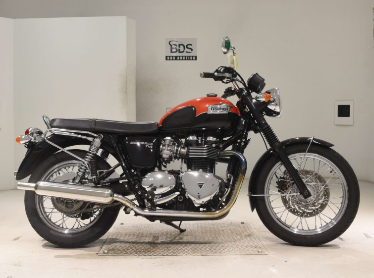 Мотоцикл Triumph BONNEVILLE T100 с пробегом 28718 km