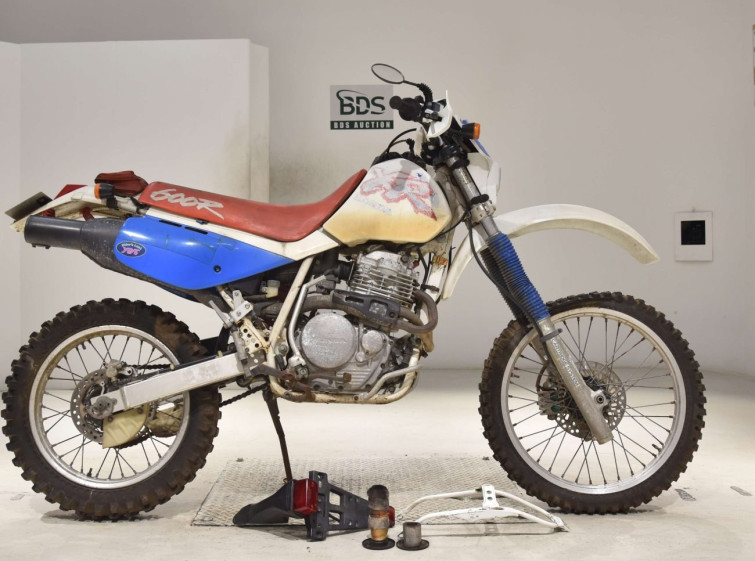 Мотоцикл Honda XR600R з пробігом 21174 km