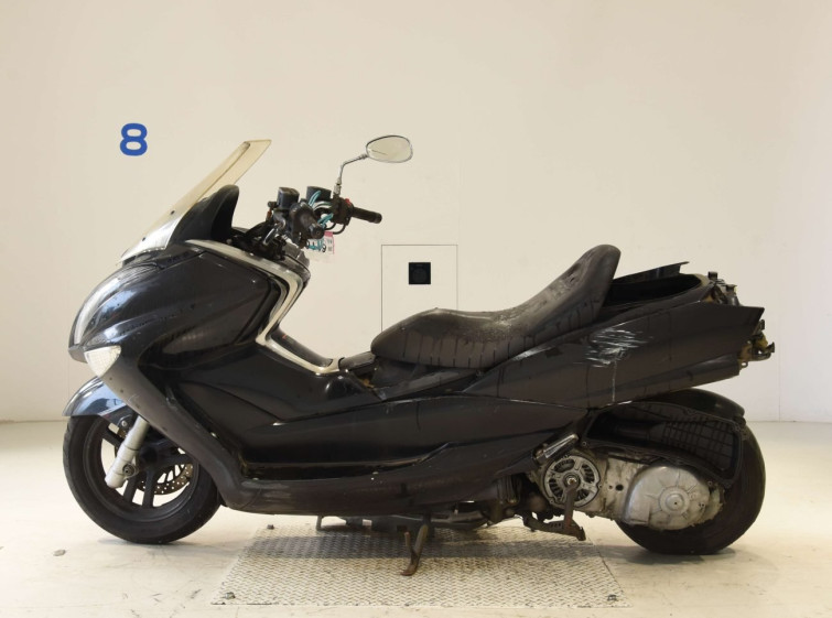 Мотоцикл Yamaha MAJESTY 250