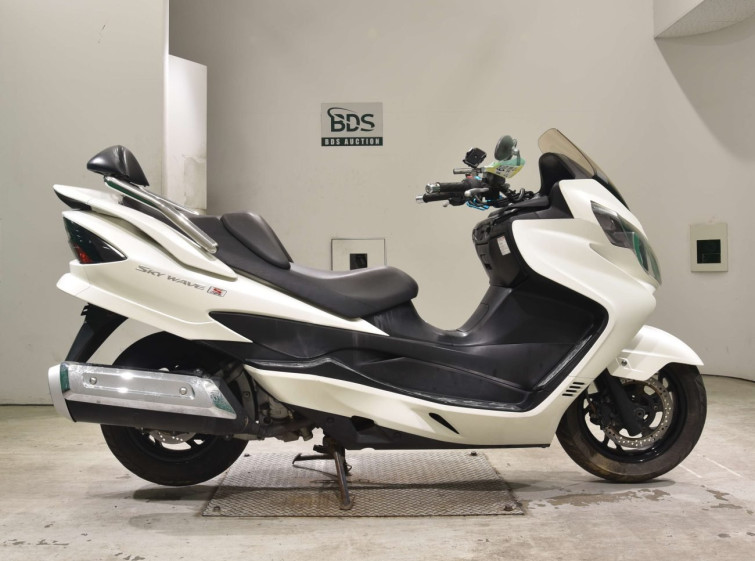 Мотоцикл Suzuki SKYWAVE 250S с пробегом 21653 km