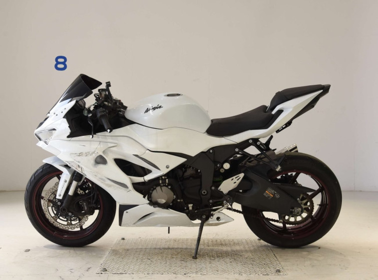 Мотоцикл Kawasaki ZX-6RA с пробегом 15533 km