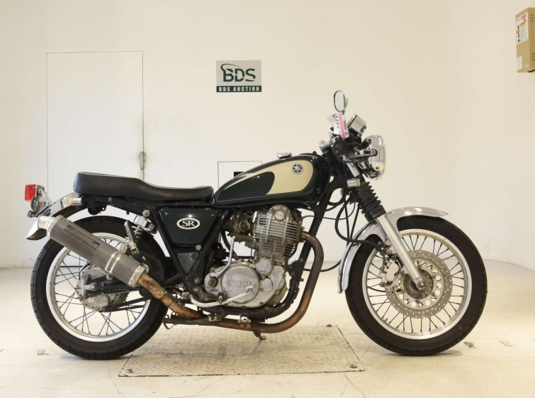 Мотоцикл Yamaha SR400 с пробегом 27881 km