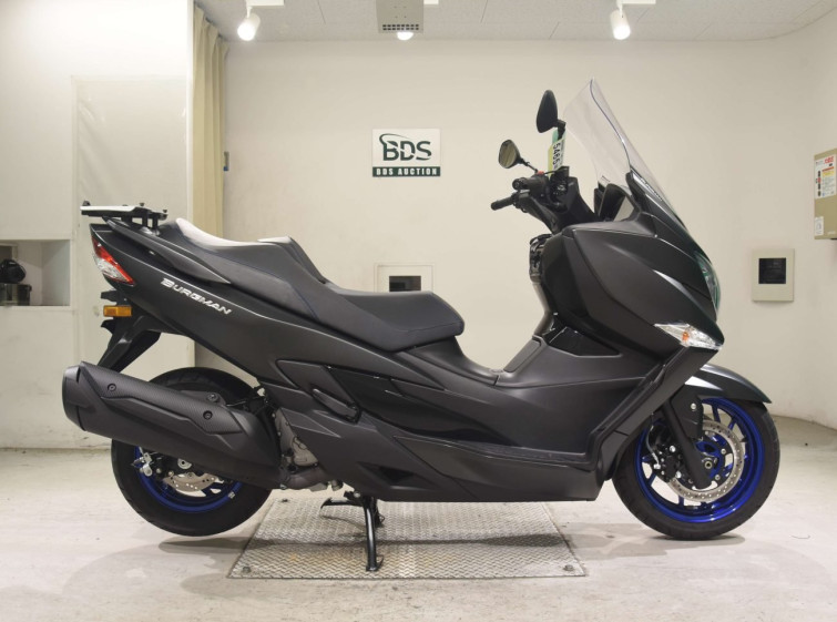 Мотоцикл Suzuki BURGMAN400A с пробегом 382 km