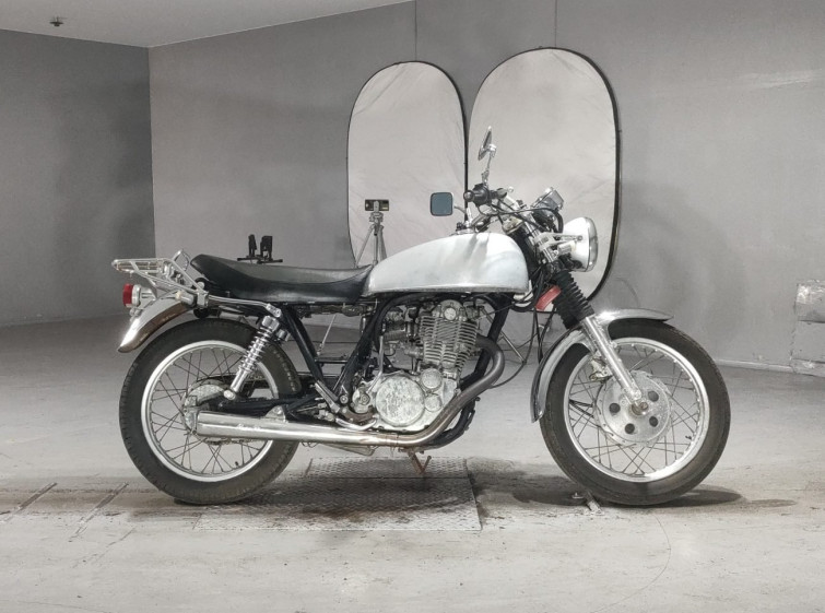Мотоцикл Yamaha SR400 з пробігом 30041 km