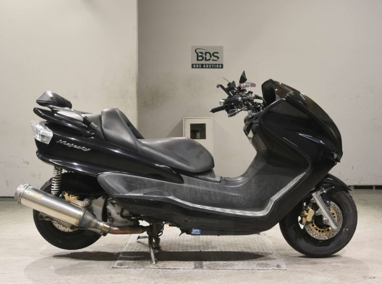 Мотоцикл Yamaha MAJESTY 250 с пробегом 18993 km